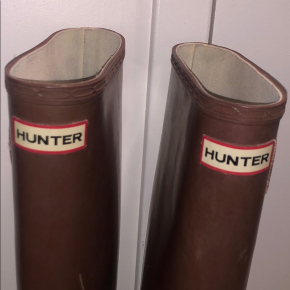 Red Hunter Rain boots - Picture 2 of 3